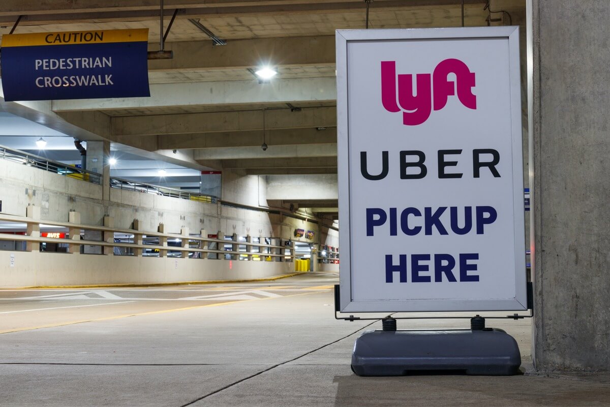 Are Uber and Lyft Drivers Considered Independent Contractors or Employees