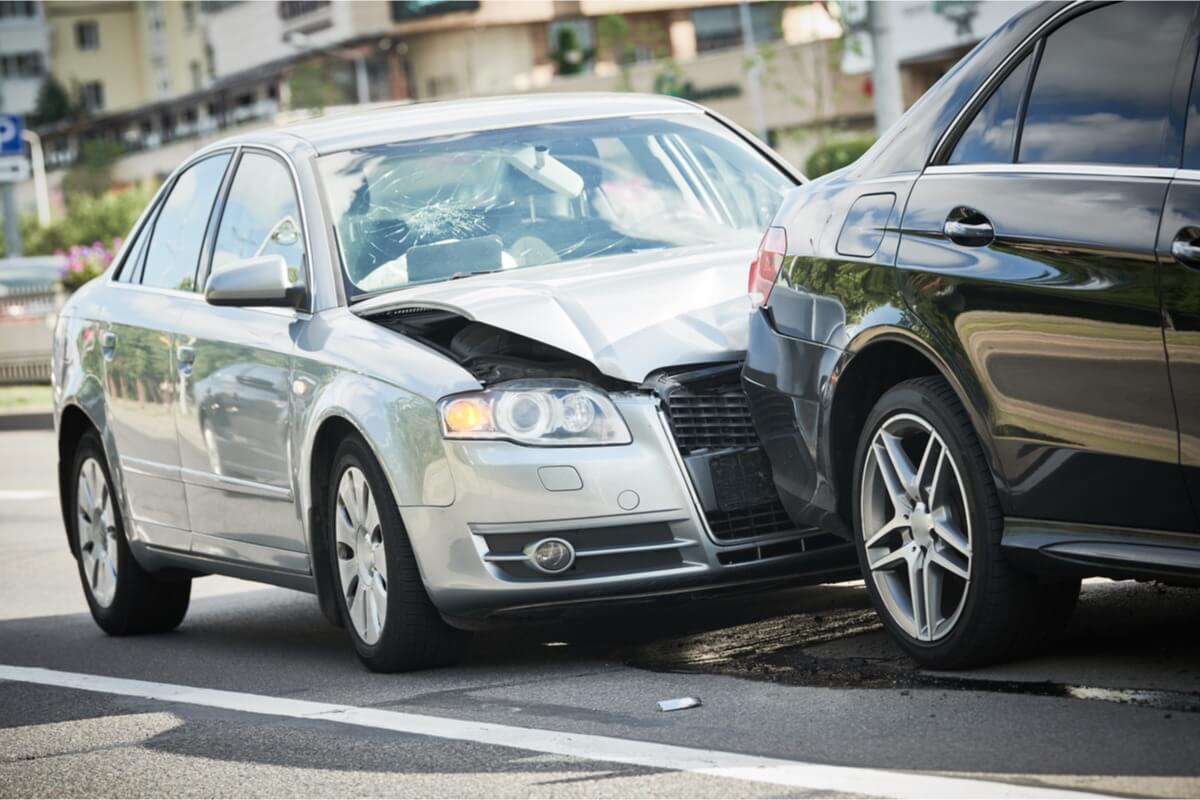 7 Common Mistakes People Make After a Car Accident